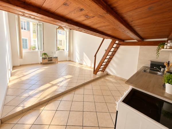 Appartement
         1 pièce
        - 32 m² Exclusivité 99 000 € *