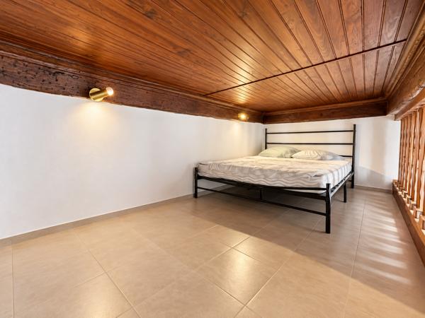 Appartement
         1 pièce
        - 32 m² Exclusivité 99 000 € *