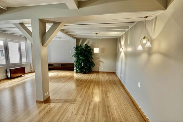 Maison  136m2 , 3 chambres , garage , cour de 70m2 en hyper centre-ville d'Amiens