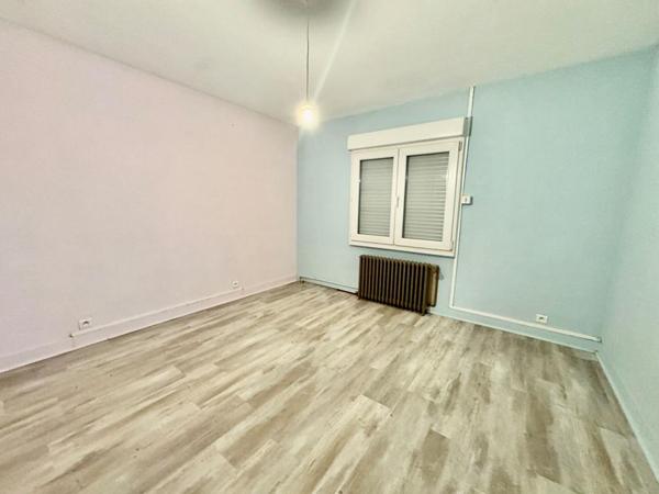 Maison  136m2 , 3 chambres , garage , cour de 70m2 en hyper centre-ville d'Amiens