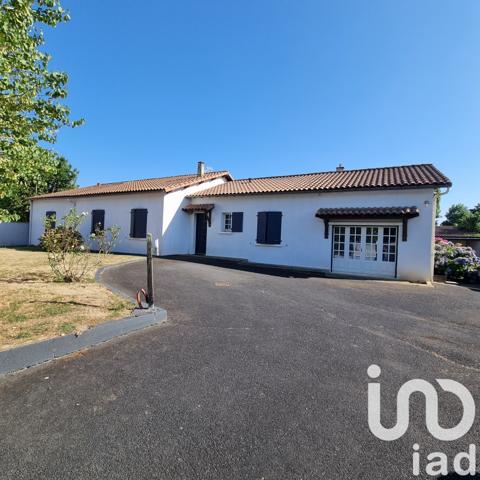 Maison à vendre 9 pièces 218 m² Aigondigné