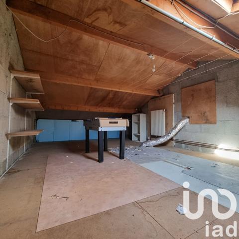 Maison à vendre 9 pièces 218 m² Aigondigné