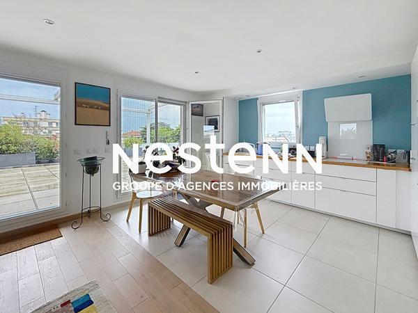 Grand Appartement 2 pièces avec Grande Terrasse en dernier étage - 69500 BRON