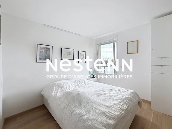 Grand Appartement 2 pièces avec Grande Terrasse en dernier étage - 69500 BRON