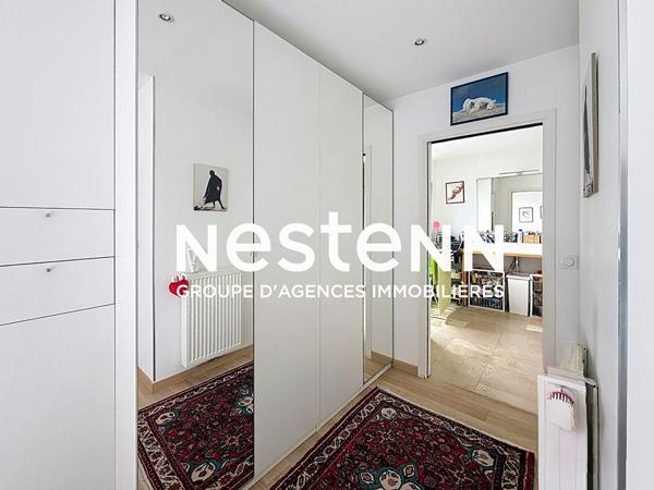 Grand Appartement 2 pièces avec Grande Terrasse en dernier étage - 69500 BRON