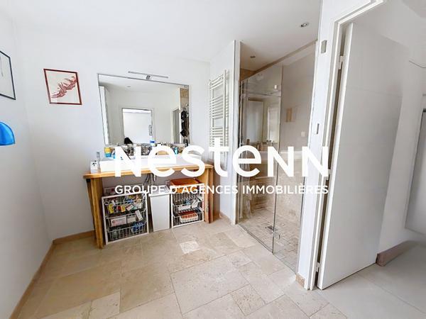 Grand Appartement 2 pièces avec Grande Terrasse en dernier étage - 69500 BRON