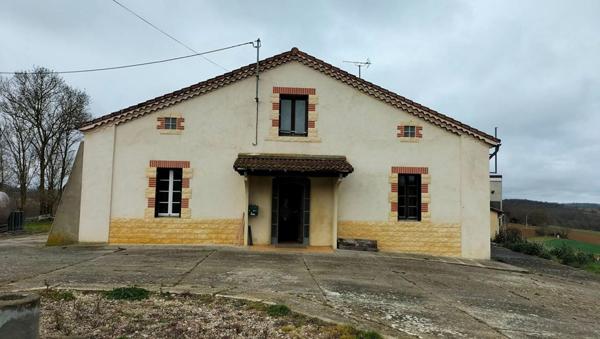 Propriété agricole Mauvezin(32120) engraissement veaux