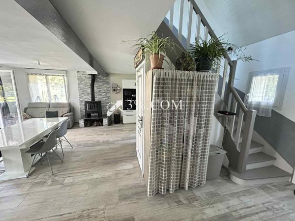 Maison 7 pièce(s) 5 chambre(s) 128 m²