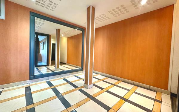 Appartement à vendre    3 pièces • 54,03 m2 Épinay-sur-Seine