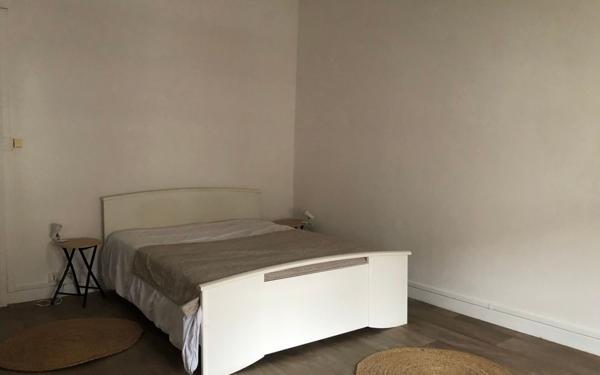 Appartement à louer    2 pièces •  Rochefort