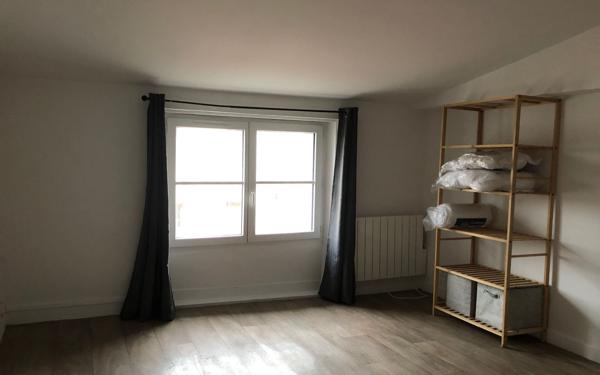 Appartement à louer    2 pièces •  Rochefort