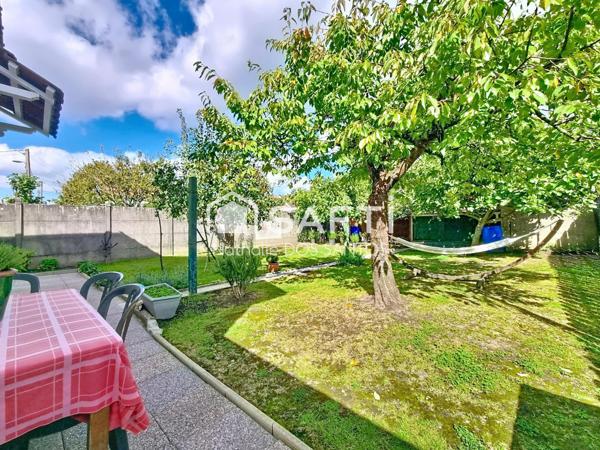 Maison 3 chambres avec joli jardin arboré