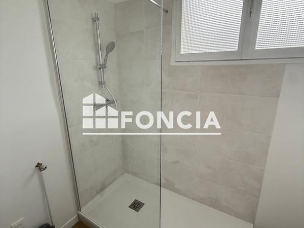 Location Appartement 3 pièces 79.77 m² - 72 AVENUE FONTENAILLE Aix-en-provence 13100