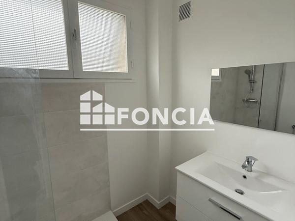 Location Appartement 3 pièces 79.77 m² - 72 AVENUE FONTENAILLE Aix-en-provence 13100