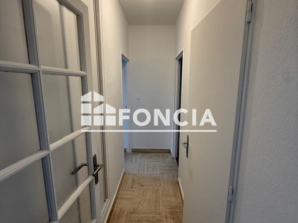 Location Appartement 3 pièces 79.77 m² - 72 AVENUE FONTENAILLE Aix-en-provence 13100