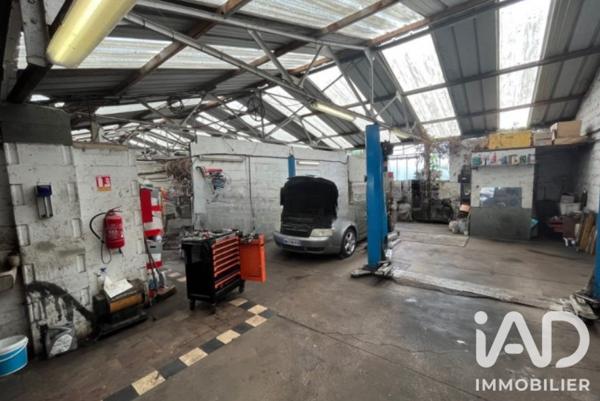 Immeuble à vendre 1 272 m² Bruille-Saint-Amand