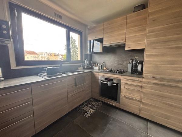 Appartement à VILLIERS SUR MARNE (94350)