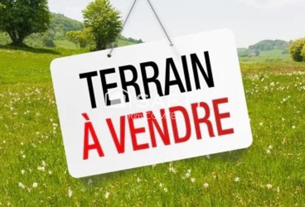 À vendre – Terrain constructible de 716m² – Saint-Vallier