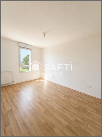 T2 avec balcon et deux stationnements à Dinard