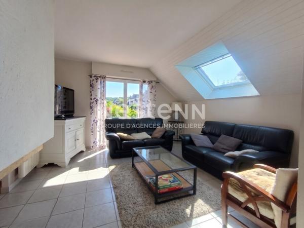 A VENDRE Baden Maison contemporaine 7 pièces 3 960 m² de terrain secteur calme entre mer et bourg