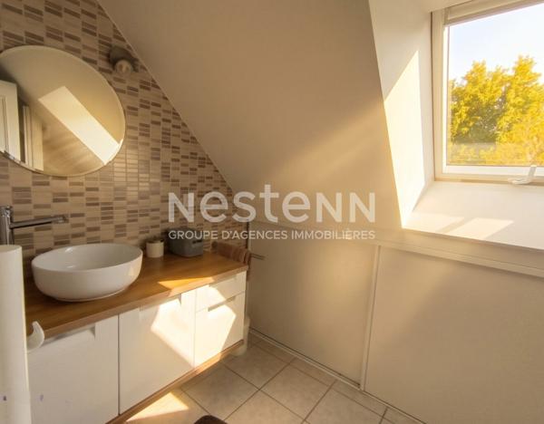 A VENDRE Baden Maison contemporaine 7 pièces 3 960 m² de terrain secteur calme entre mer et bourg