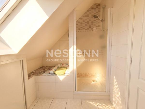 A VENDRE Baden Maison contemporaine 7 pièces 3 960 m² de terrain secteur calme entre mer et bourg