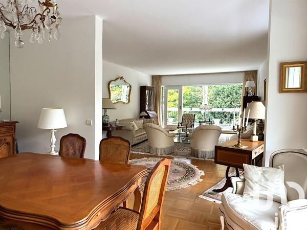 Appartement à vendre 4 pièces 114 m² Le Chesnay-Rocquencourt