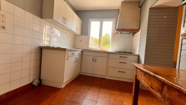 Maison Montval Sur Loir 5 pièce(s) 121 m2  - 3 chambres