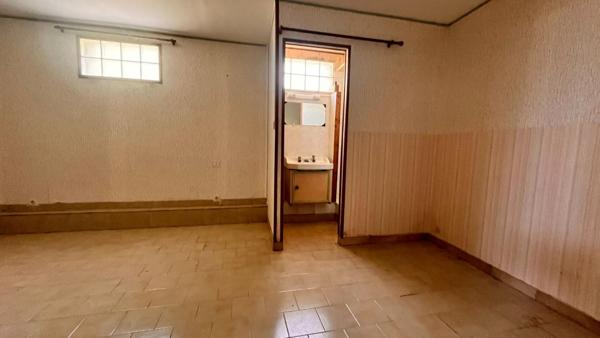 Maison Montval Sur Loir 5 pièce(s) 121 m2  - 3 chambres