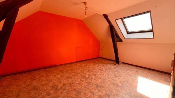 Maison Montval Sur Loir 5 pièce(s) 121 m2  - 3 chambres