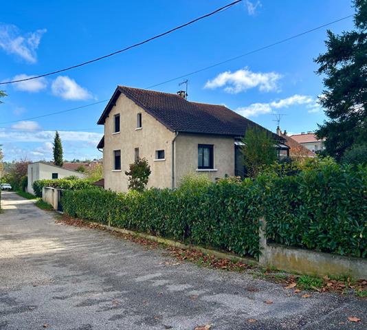 Achat maison près de CAHORS - 5 pièce(s) - 145 m² - 265 000 €