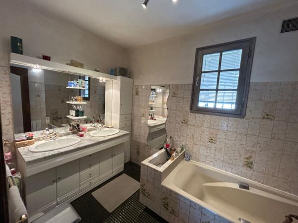 Achat maison près de CAHORS - 5 pièce(s) - 145 m² - 265 000 €