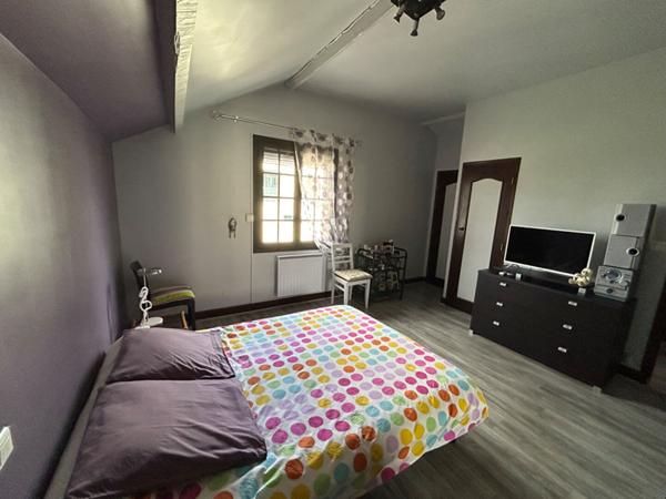 Achat maison près de CAHORS - 5 pièce(s) - 145 m² - 265 000 €