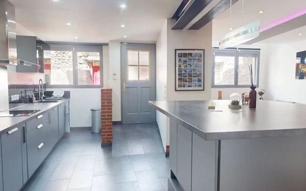 Maison à vendre    3 pièces • 82 m2 Loriol-sur-Drôme