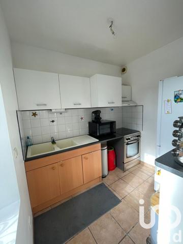 Immeuble à vendre 703 m² Saint-Mandé-sur-Brédoire