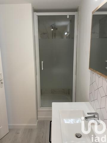 Immeuble à vendre 703 m² Saint-Mandé-sur-Brédoire