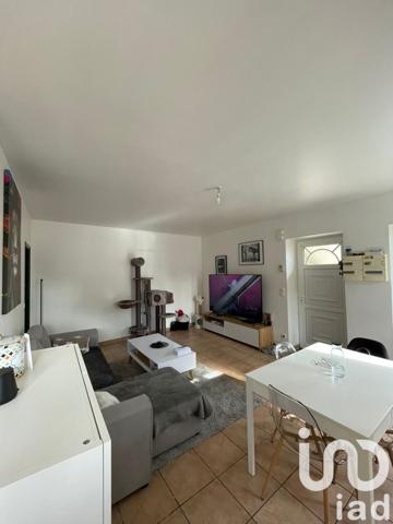 Immeuble à vendre 703 m² Saint-Mandé-sur-Brédoire