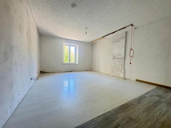 Maison en pierres à rénover