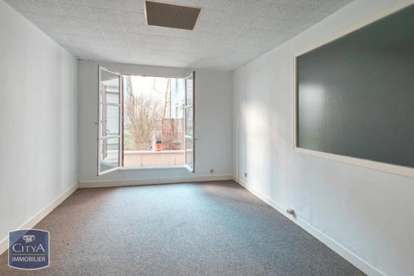 Local commercial à vendre 82m²