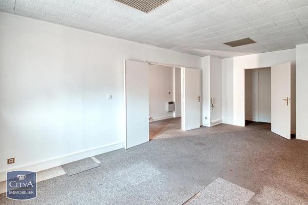 Local commercial à vendre 82m²