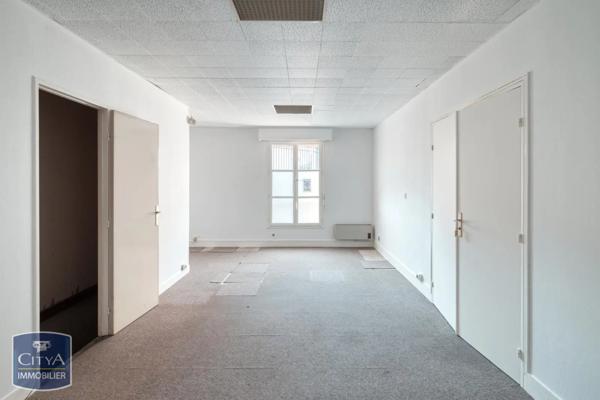 Local commercial à vendre 82m²