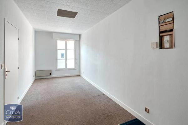 Local commercial à vendre 82m²