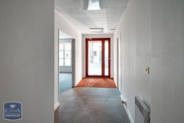 Local commercial à vendre 82m²