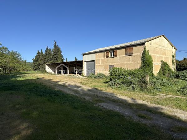 Immeuble de 225 m²