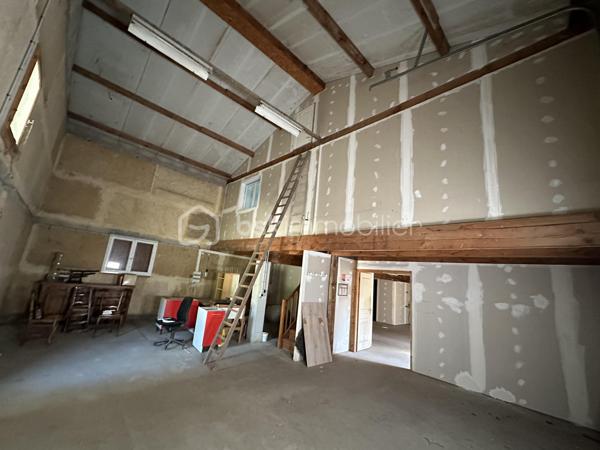 Immeuble de 225 m²