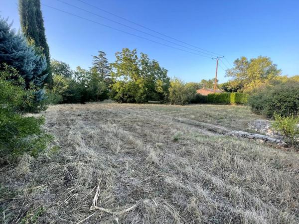 LE FLAYOSQUET , TERRAIN  DIVISIBLE de 1 715 M²