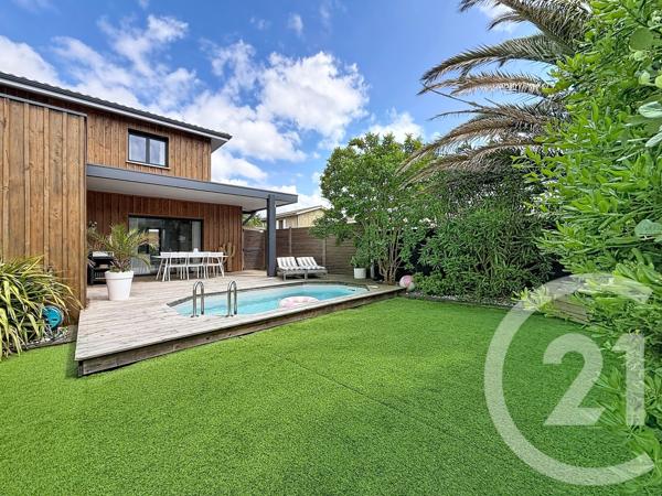 Maison à vendre  4 pièces - 97,30 m 2   LA TESTE DE BUCH  - 33