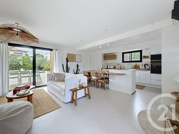 Maison à vendre  4 pièces - 97,30 m 2   LA TESTE DE BUCH  - 33