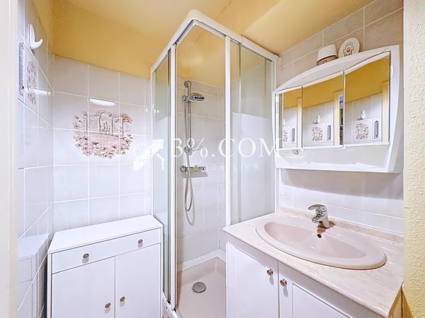 Studio 1 pièce(s) 24.85 m²