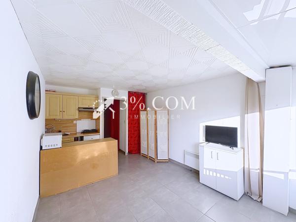 Studio 1 pièce(s) 24.85 m²